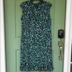 Cute dress with belt